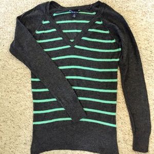 American Eagle Small Long Sleeve Shirt